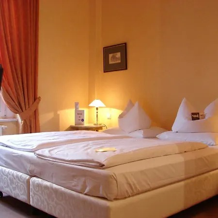 Park- Und Schlosshotel Schlemmin Hotell Schlemmin