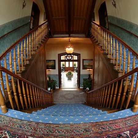 Park- Und Schlosshotel Schlemmin Hotel Schlemmin